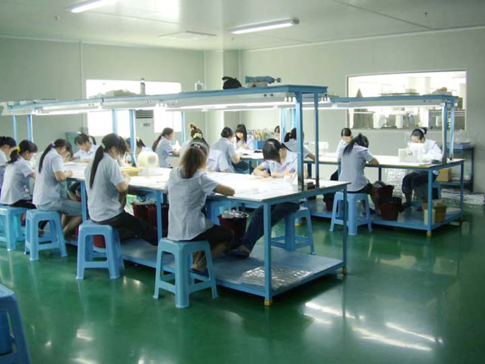 电子净化板车间